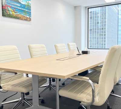 北九州オフィス会議室